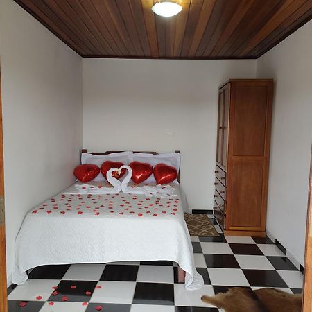 Flats Brancas Nuvens Hotel Campos do Jordao Bagian luar foto