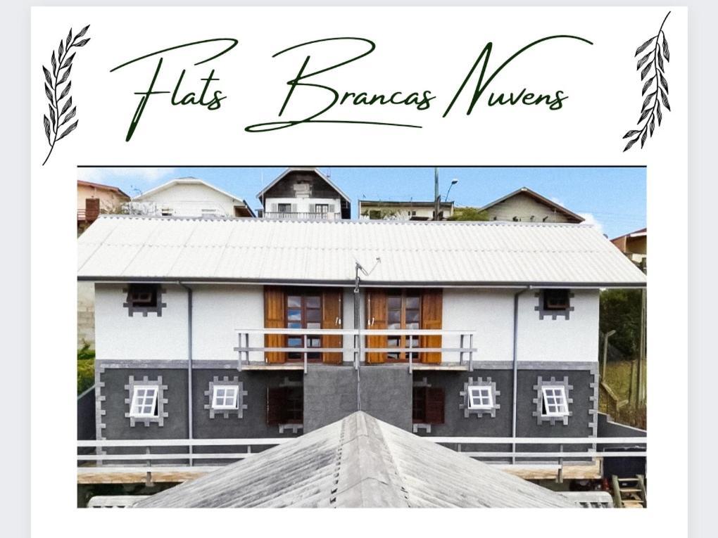 Flats Brancas Nuvens Hotel Campos do Jordao Bagian luar foto